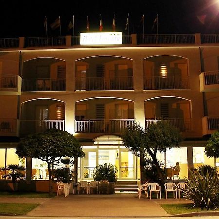 Hotel Toscana มาร็อตตา ภายนอก รูปภาพ